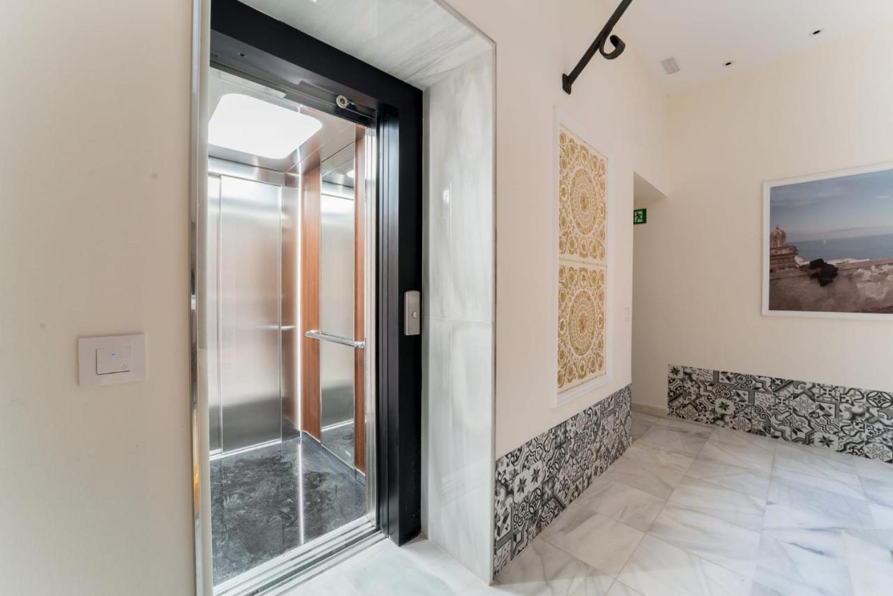 Apartamento Cadiz Centro Fabio Rufino Buitenkant foto